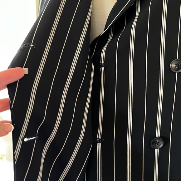 💕Karen Millen Blk/Cream Statement Sleeves Striped Dress M EUC - Picture 7 of 12